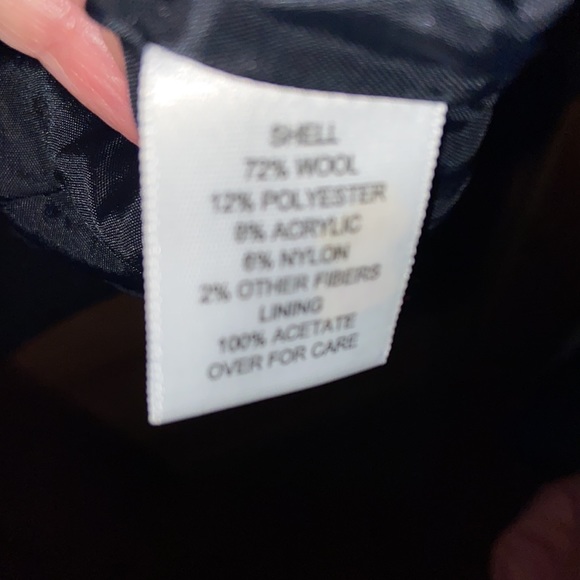 CUTE FALL/WINTER JACKET BY RELATIVITY. FULLY LINED. NEVER WORN. - Picture 5 of 5